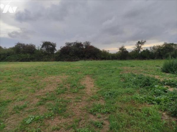 Terrain à bâtir proche de la mer!