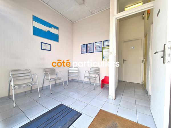 Vente
                Local commercial68,38 m² - 5 Pièces -
                    LE PECQ (78230)
