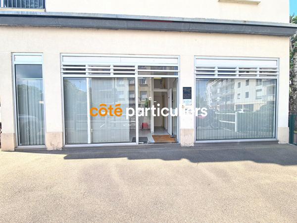 Vente
                Local commercial68,38 m² - 5 Pièces -
                    LE PECQ (78230)