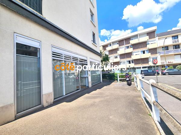 Vente
                Local commercial68,38 m² - 5 Pièces -
                    LE PECQ (78230)