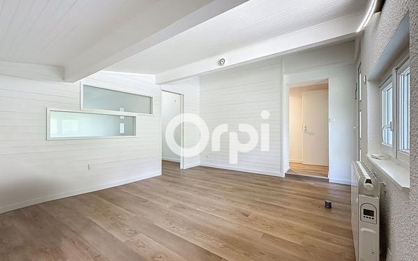 Appartement à louer    2 pièces • 40,85 m2 Viuz-en-Sallaz