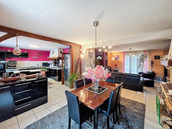 Maison Henrichemont 5 pièce(s) 143 m2