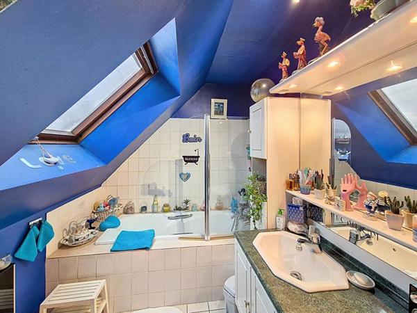 Maison Henrichemont 5 pièce(s) 143 m2