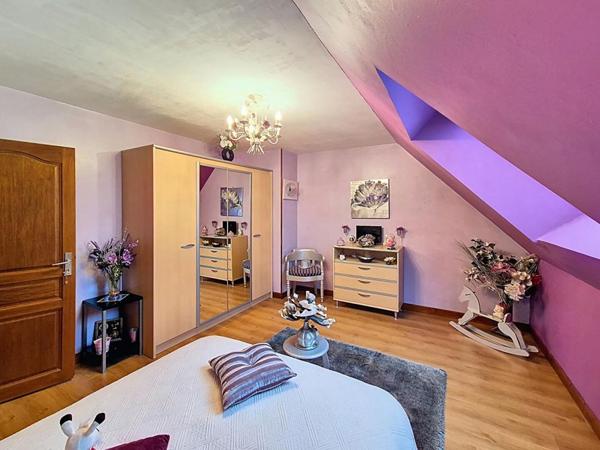 Maison Henrichemont 5 pièce(s) 143 m2