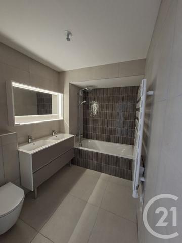 Appartement T4 à vendre  4 pièces - 123,55 m2 CHAMPAGNE AU MONT D OR - 69