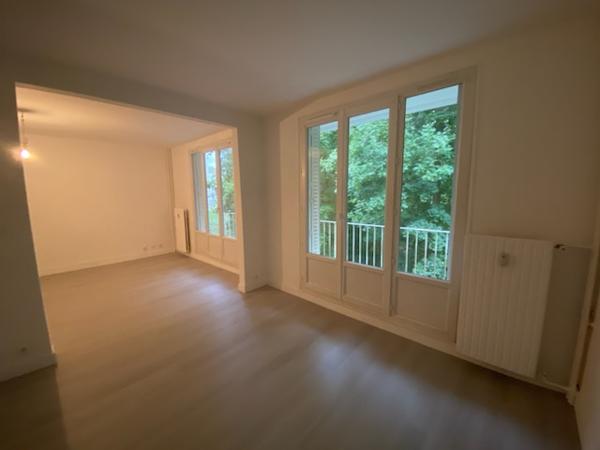 COUP DE COEUR ASSURE A SENLIS ;