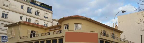 Local commercial à louer 108.12m²