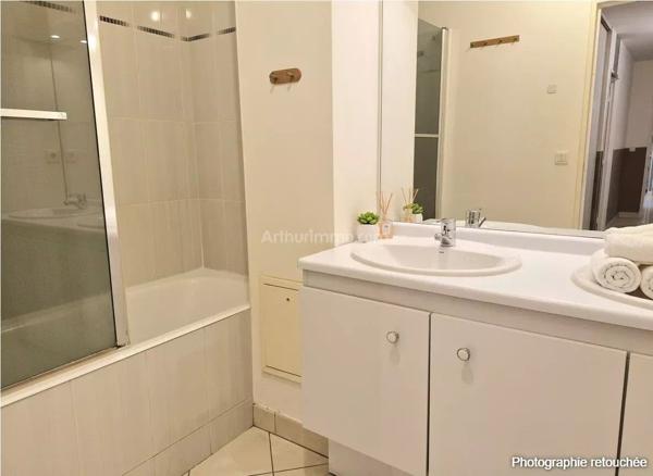 Vente                                                      Appartement
                        
                     4 pièces                      81 m2                     à Saint-Fargeau-Ponthierry