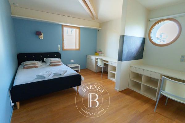 Granville, Maison 6 Chambres -  310 m² à vendre