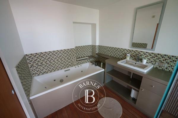 Granville, Maison 6 Chambres -  310 m² à vendre