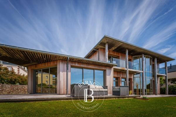 Granville, Maison 6 Chambres -  310 m² à vendre