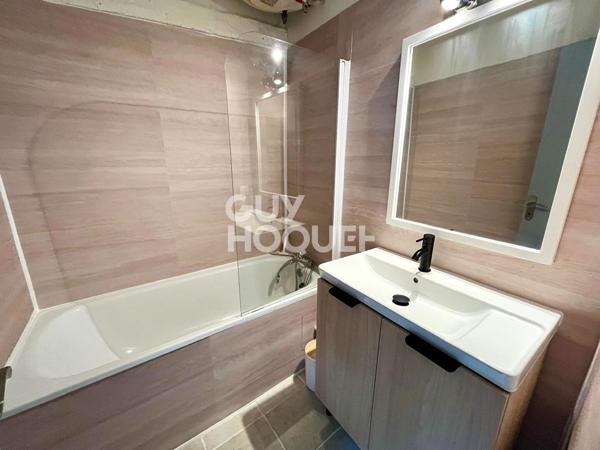 Studio meublé et climatisé, résidence calme en centre-ville