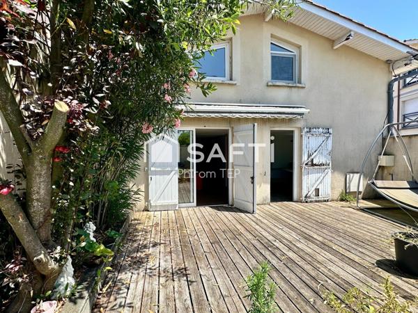 Maison 8 pièces en hypercentre avec beaux volumes