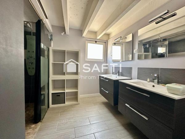 Maison 8 pièces en hypercentre avec beaux volumes