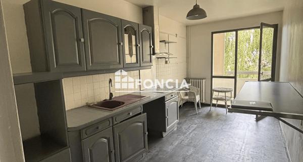 À vendre Appartement 3 pièces 64.17 m² - Evry 91000