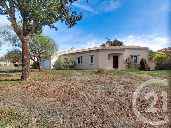 Maison à vendre  4 pièces - 115,39 m 2   LES SORINIERES  - 44