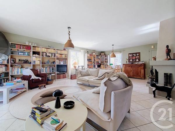Maison à vendre  4 pièces - 115,39 m 2   LES SORINIERES  - 44