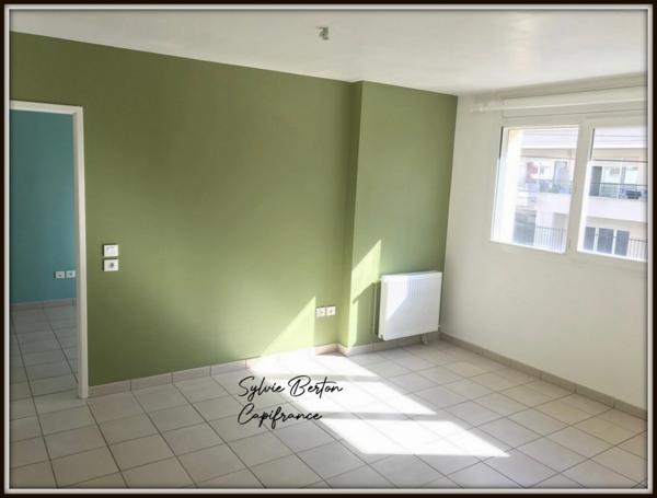 A vendre Appartement 3 pièces + 1 place de parking