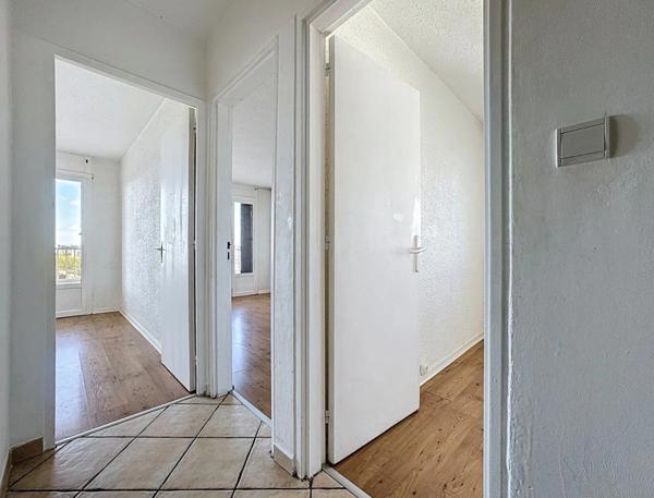 Appartement à vendre 4 pièces MONTPELLIER (34) avec parking