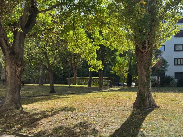 Appartement à vendre 4 pièces MONTPELLIER (34) avec parking