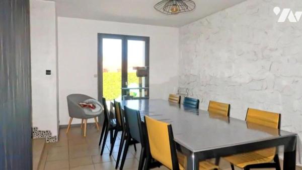 LA MEILLERAIE TILLAY, MAISON D'HABITATION PERMETTANT UNE VIE DE PLAIN-PIED.