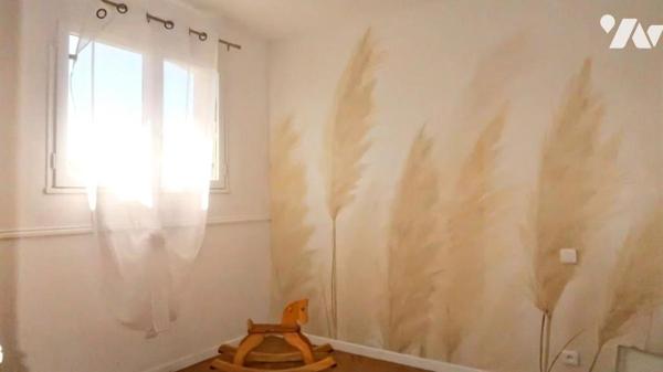LA MEILLERAIE TILLAY, MAISON D'HABITATION PERMETTANT UNE VIE DE PLAIN-PIED.