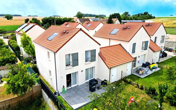 Maison à vendre    5 pièces •  Épône