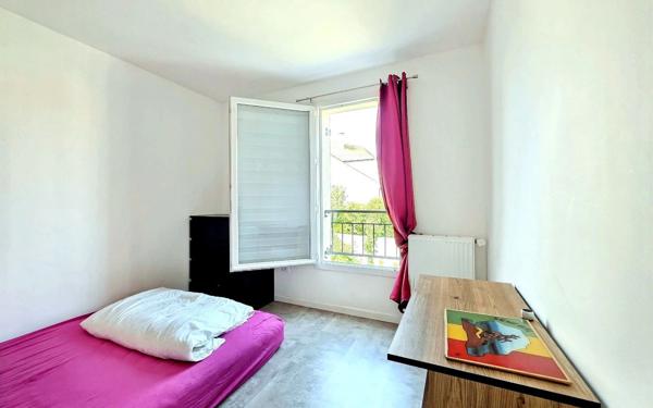 Maison à vendre    5 pièces •  Épône