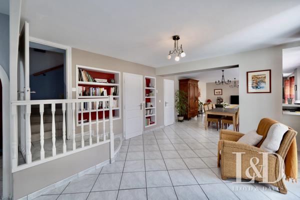 Ancien corps de ferme T6 entièrement rénové