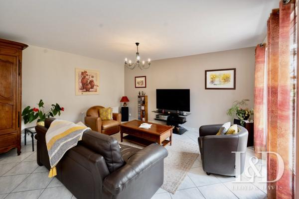 Ancien corps de ferme T6 entièrement rénové