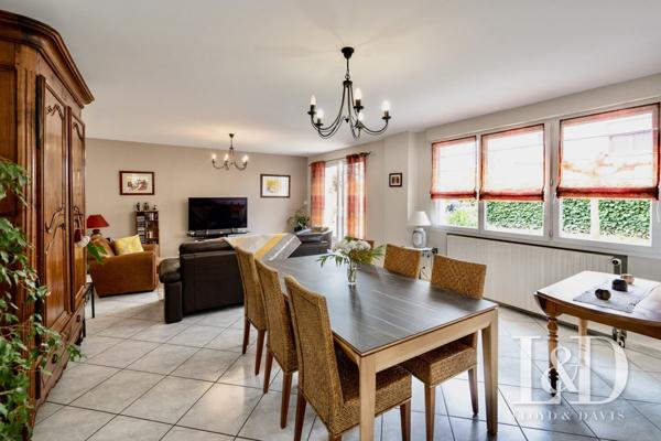 Ancien corps de ferme T6 entièrement rénové