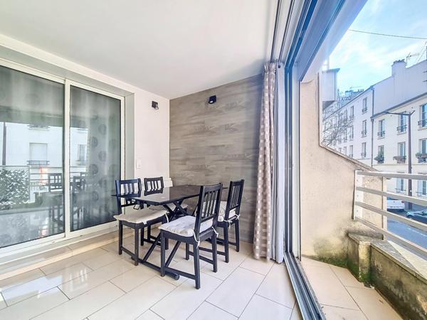 Appartement avec cave et parkings