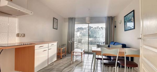 APPARTEMENT LES SABLES D'OLONNE STUDIO COIN ALCOVE ASCENSEUR TERRASSE PARKING