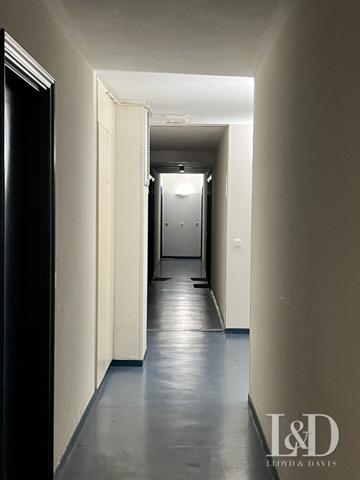 Bordeaux centre - T2 avec balcon et parking