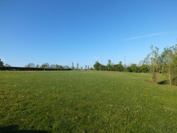 Propriété à vendre 17 pièces proche de SEMUR EN AUXOIS (21)