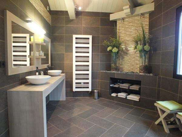 Propriété à vendre 17 pièces proche de SEMUR EN AUXOIS (21)