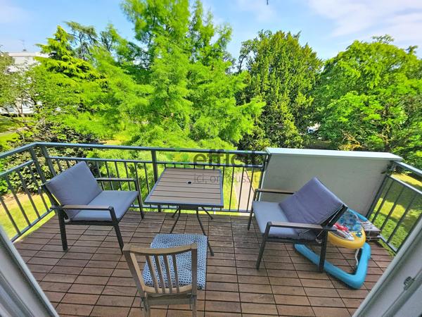 Appartement
         4 pièces
        - 79 m² Exclusivité 259 900 € *