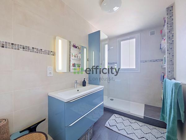 Appartement
         4 pièces
        - 79 m² Exclusivité 259 900 € *