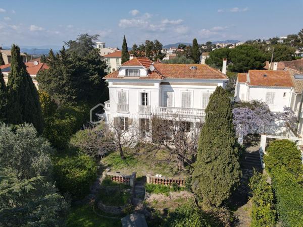 Demeure de 320 m²