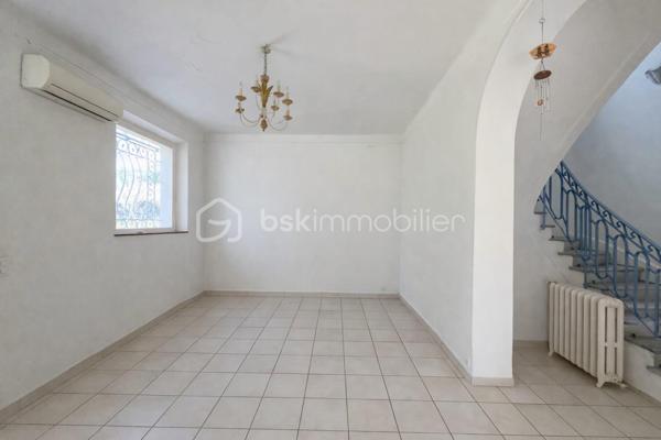 Demeure de 320 m²