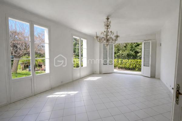 Demeure de 320 m²