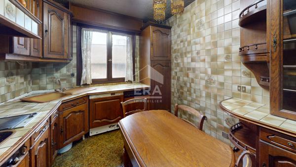 Appartement Paris 4 pièces  81 m2 A RENOVER