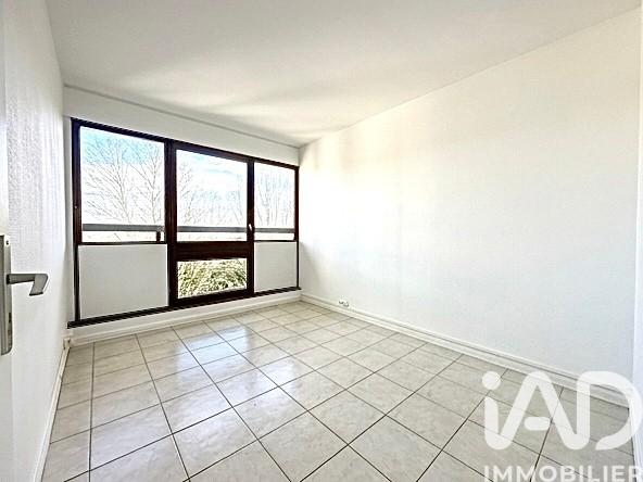 Appartement à vendre 3 pièces 65 m² Le Chesnay-Rocquencourt