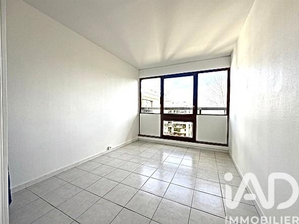 Appartement à vendre 3 pièces 65 m² Le Chesnay-Rocquencourt