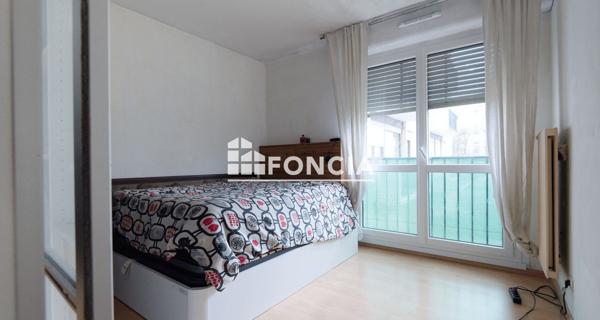 À vendre Appartement 4 pièces 74.53 m² - Ris-orangis 91130