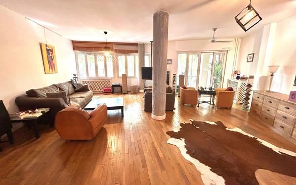 Appartement à vendre    3 pièces • 140 m2 Toulouse