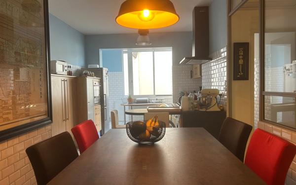 Appartement à vendre    3 pièces • 140 m2 Toulouse