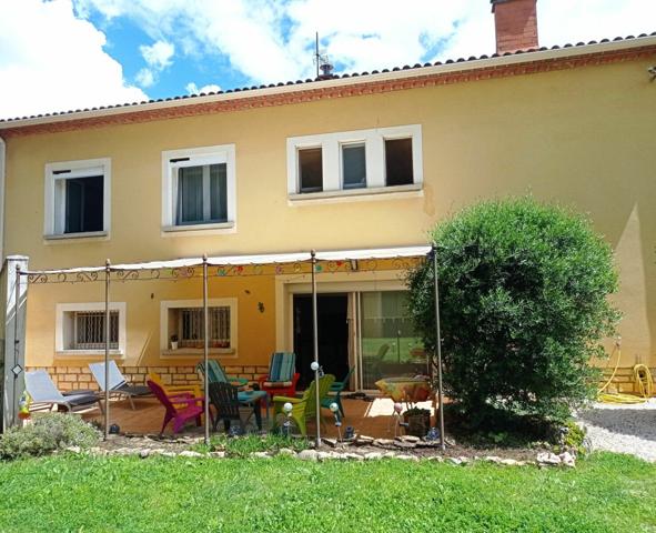 Maison à vendre    7 pièces •  Laudun-l'Ardoise