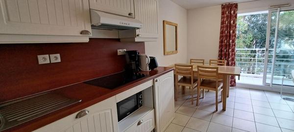 FOUESNANT Bourg de BEG MEIL Appartement avec balcon