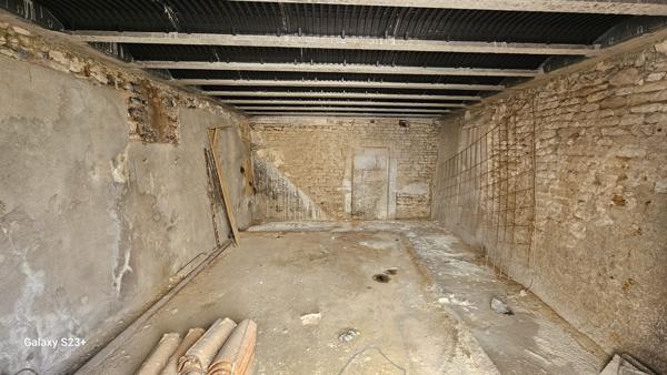 IMMEUBLE DE RAPPORT A RENOVER